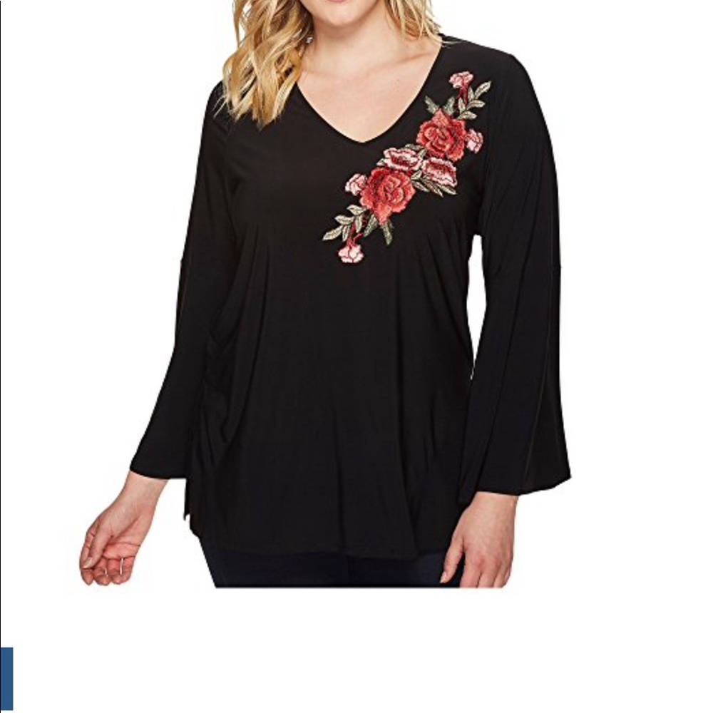 Bell sleeved, embroidered top
